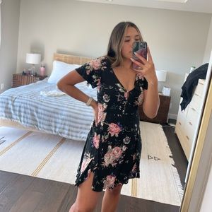 Auguste Floral dress size 4